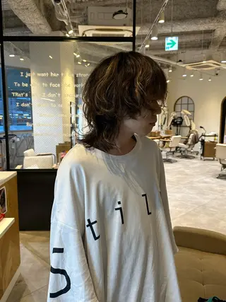 パーマ メンズ 大阪ウルフカット ハッシュカットのヘアスタイル