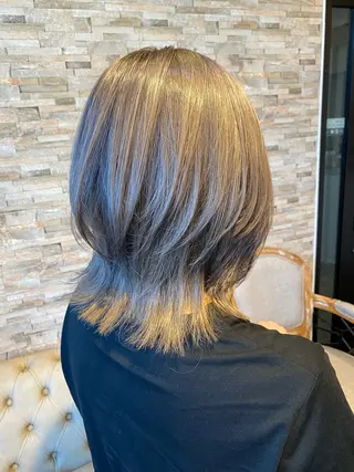 ミディアム サイトウ 南柏のヘアスタイル