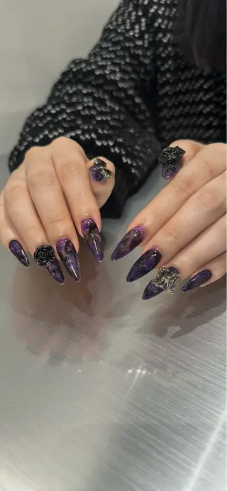 ネイル 👽個性派ネイル🎀 komachiのヘアスタイル