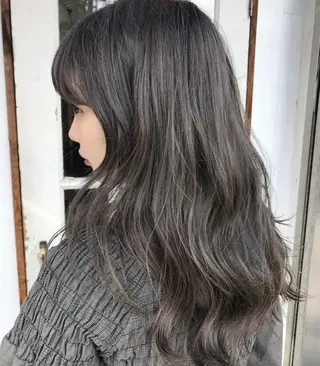 カラー u hair所属・こばやし ももこのヘアスタイル