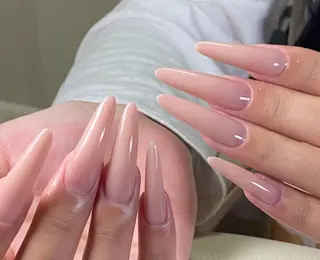 ネイル Pure&Rich Nailのネイルデザイン