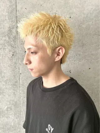 カラー メンズ 暖色カラー/艶カラー mitsuki🌴のヘアスタイル