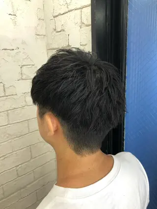 ショート メンズ 🔥ブリーチカラー 槙川のヘアスタイル