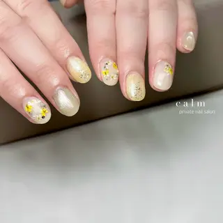 ネイル calm 〔ｶｰﾑ〕のネイルデザイン