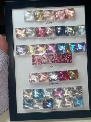 ネイル Nail Happiness所属・S. Akaneのネイルデザイン