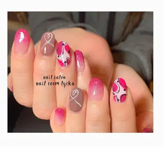 ネイル ﾈｲﾙﾙｰﾑﾘｯｶ 𝐦𝐚𝐲𝐮のネイルデザイン