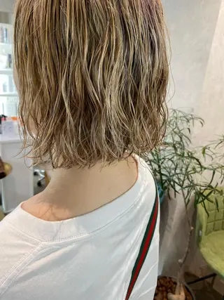 ショート カラー パーマ ヘアアレンジ XENA表参道 MIKUのヘアスタイル