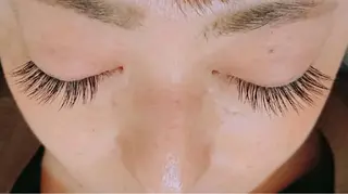 マツエク・マツパ Coco ange所属・山崎 礼子の眉毛・アイブロウイメージ