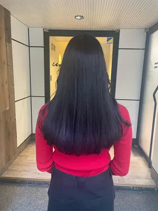 ロング カラー 渋谷 留菜のヘアスタイル