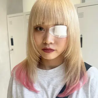 ミディアム カラー デザインカラー/パー マ🦖外岡咲希🦖のヘアスタイル