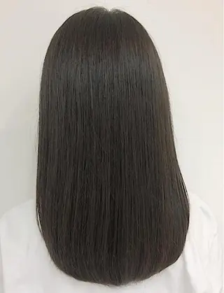 ロング カラー neaf【六本木】所属・愛され/ミディアム 六本木/佐藤ゆり🎀のヘアスタイル