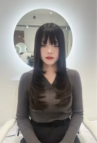 ロング レイヤーカット🫧 🎀Tomoka🎀のヘアスタイル