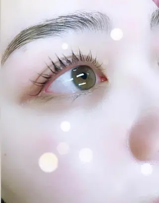 マツエク・マツパ SSINSTUDIO研修センター中目黒店所属・アイリスト かなの眉毛・アイブロウイメージ