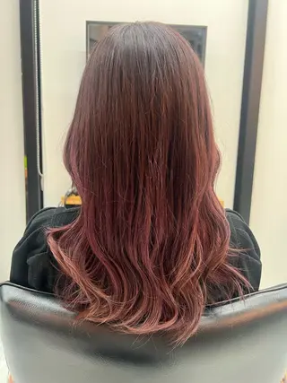ロング ダブルカラー寒色系 ボリューム改善ハヤトのヘアスタイル