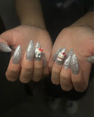 ネイル Haluca 長さ出し🍀のネイルデザイン