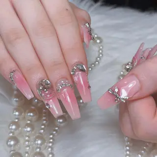 ネイル Diamond NAIL✨のネイルデザイン