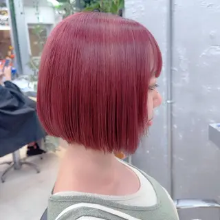 ショート カラー 岡野 静華のヘアスタイル