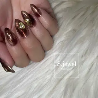 ネイル S♡JEWEL所属・S. JEWELのネイルデザイン