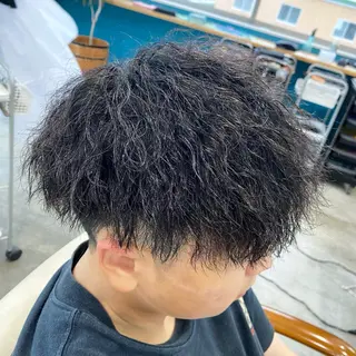 パーマ メンズ offtheLip　ocean所属・メンズパーマ 小澤太雅のヘアスタイル