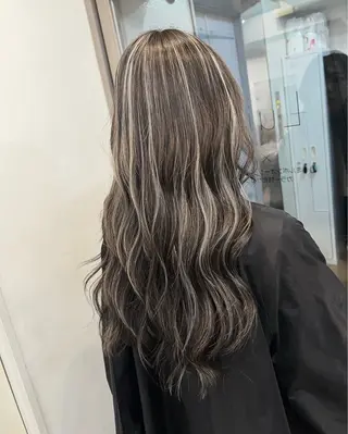 ロング カラー ROBIN所属・指名数No.1 /NAOYAのヘアスタイル