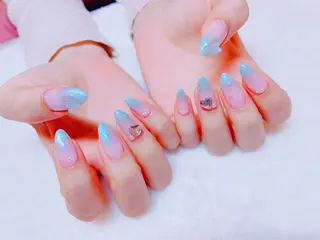 ネイル Makana Mana所属・Makana Manaのネイルデザイン