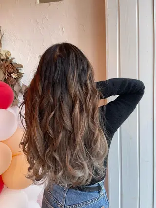 ロング カラー 🌸小掛🌸 豊橋外国人風カラーのヘアスタイル