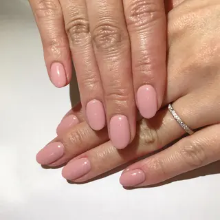 ネイル 深爪を断らない スカルプ高評価店のネイルデザイン