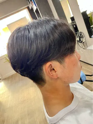 ミディアム パーマ メンズ 田口 慎士のヘアスタイル