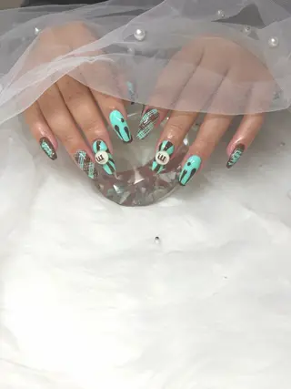 ネイル 【Laule‘a 】のネイルデザイン