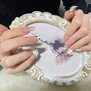 ネイル Queens 榊 まおのネイルデザイン