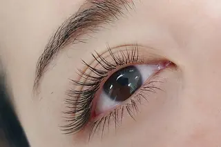 マツエク・マツパ fixlash+高知駅前店所属・fixlash 高知駅前店のマツエク・マツパデザイン