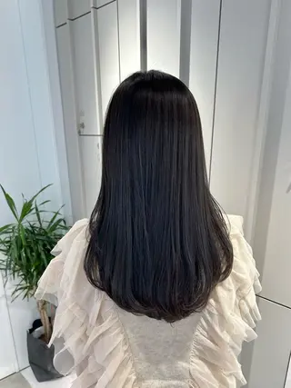 セミロング カラー 若狭 愛梨のヘアスタイル