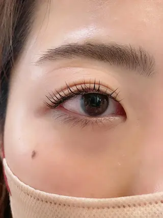 マツエク・マツパ アティリー 西梅田のヘアスタイル