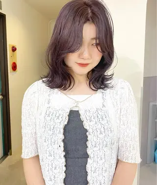 カラー mizuki/ピンク ベージュ.レイヤーのヘアスタイル