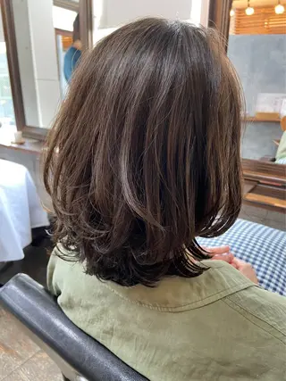 ミディアム 中山 丈也のヘアスタイル