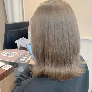 ミディアム カラー NUMBER_ ユイナのヘアスタイル