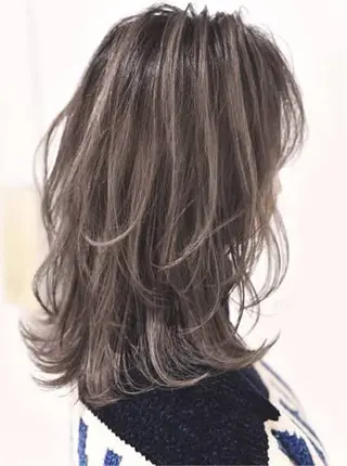 カラー ヘアアレンジ SOZO Hair Make GINZA所属・👑艶髪/ブリーチ/ 縮毛矯正/パーマ👑のヘアスタイル