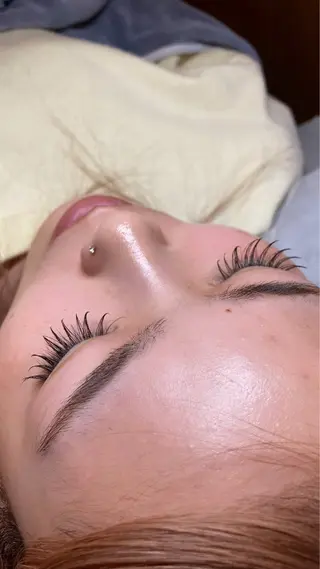 マツエク・マツパ Rinata所属・小久保 菜実のマツエク・マツパデザイン