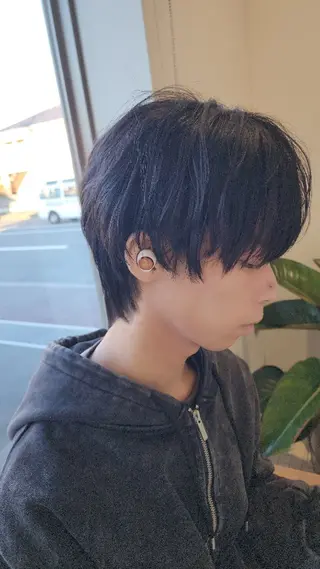 メンズ ミディアム Unille ユニル所属・亀井 香澄のヘアスタイル