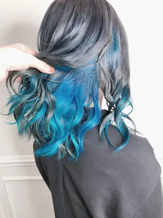 ミディアム カラー ヘアアレンジ 韓国レイヤーカット/ 儚げカラーチナツのヘアスタイル