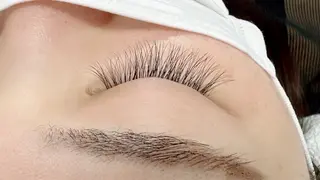 マツエク・マツパ Mina .anelloのマツエク・マツパデザイン