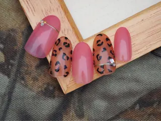 ネイル トップネイリスト Ribbon立川店のネイルデザイン