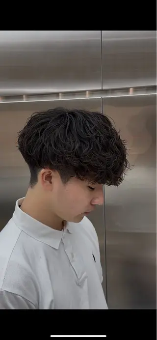 ショート パーマ ヘアアレンジ メンズ fifth park 六反穂 龍介のヘアスタイル