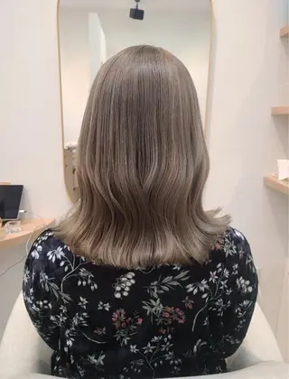 ミディアム カラー Satomi サトミのヘアスタイル