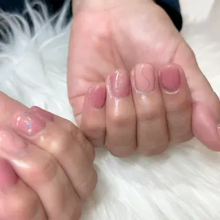 ネイル はあとねいる筑紫口店 Hitomiのネイルデザイン