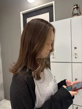 ミディアム okura nanamiのヘアスタイル