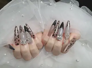 ネイル ENsalon AKIRAのネイルデザイン