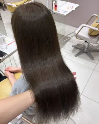 セミロング カラー 透明感カラー / レイヤー/ mamiのヘアスタイル