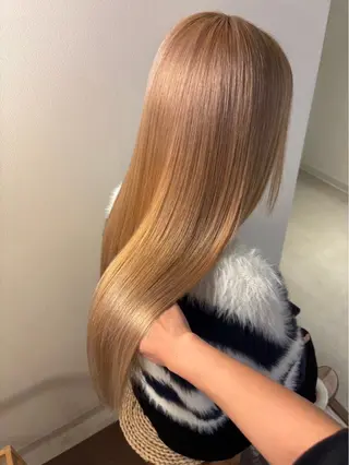 ロング 中岡 心音のヘアスタイル