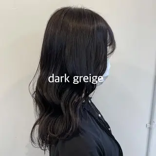 セミロング 暖色カラー推し/ トヤエリコのヘアスタイル